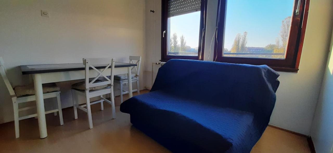 Apartment Student City, Wifi 300Mbs Belgrado Esterno foto